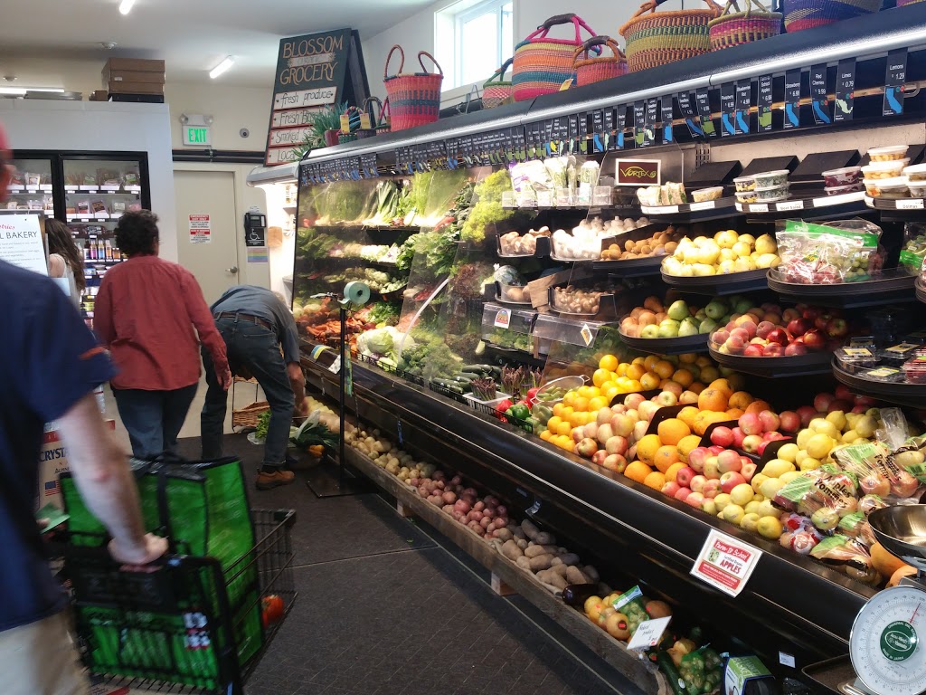 Blossom Grocery | 295 Village Rd, Lopez Island, WA 98261, USA | Phone: (360) 468-2204