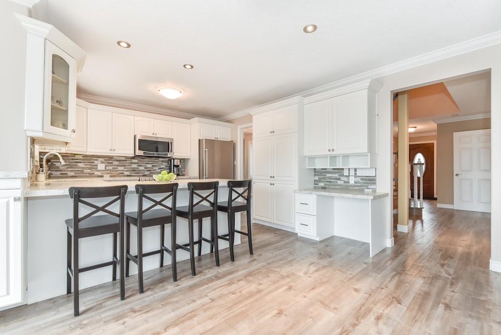 The Onsen Team at Royal LePage Wolle Realty | 842 Victoria St N, Kitchener, ON N2B 3C1, Canada | Phone: (519) 578-7300