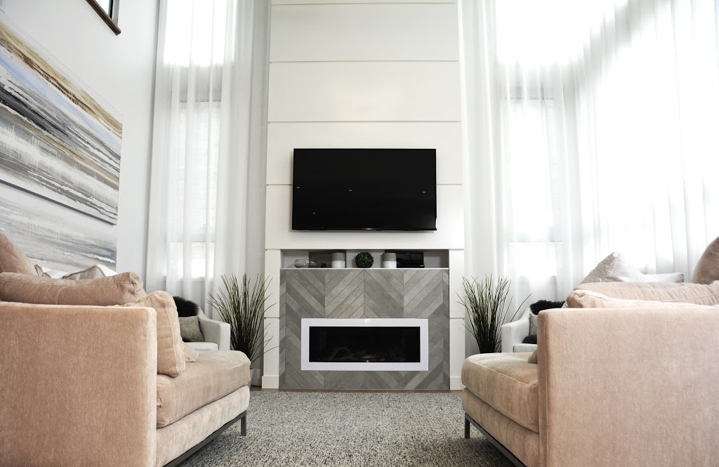 CANVA design | 609 Boulevard Marie-Victorin, Boucherville, QC J4B 1X5, Canada | Phone: (438) 886-1452