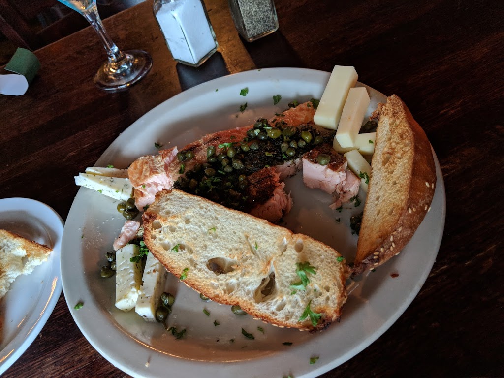 Marine City Fish Company | 240 S Water St, Marine City, MI 48039, USA | Phone: (810) 765-5477