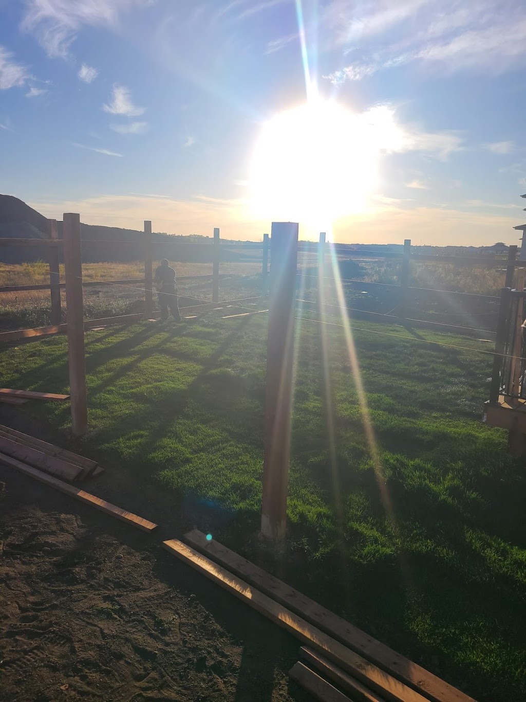 Straw Hats Landscaping Inc. | 821 Morris Ave, Leduc, AB T9E 1E9, Canada | Phone: (416) 272-9246