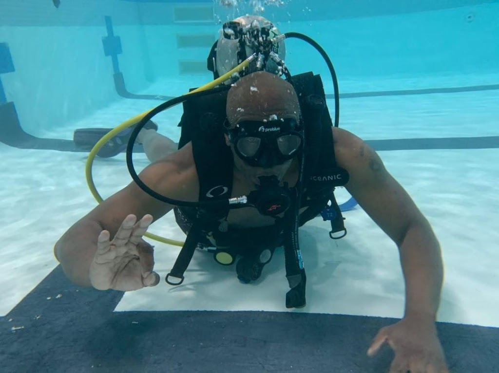 Norseman Community Pool | 105 Norseman St, Etobicoke, ON M8Z 2R1, Canada | Phone: (416) 394-8719