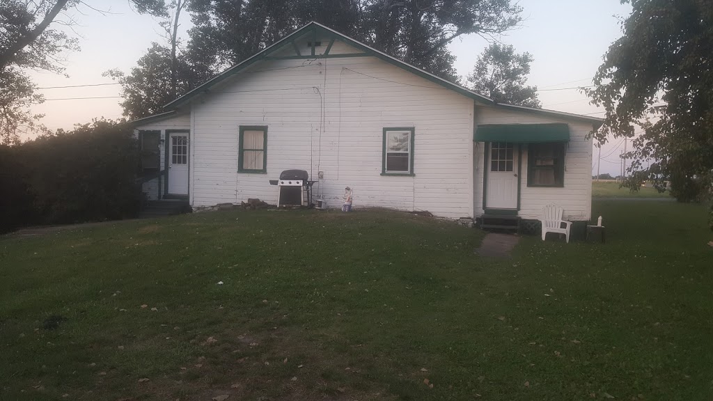 Riverside Acres Campground & Cottages | 38421 NY-12E, Clayton, NY 13624, USA | Phone: (315) 686-4001