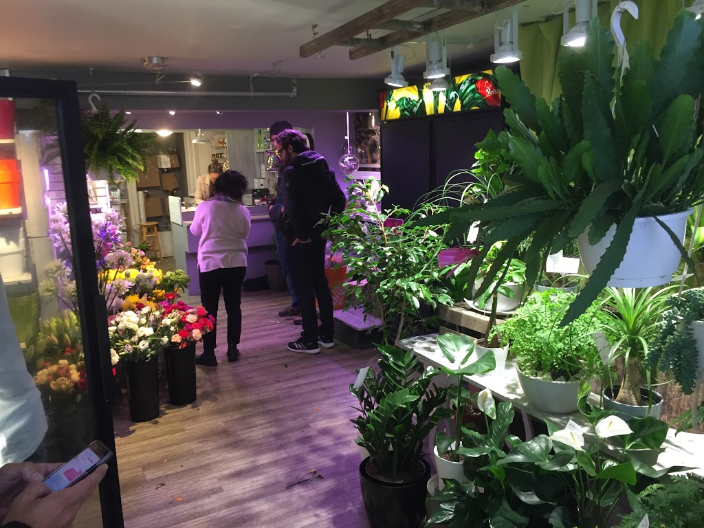 Fleuriste du faubourg | 565 Rue Saint-Jean, Québec, QC G1R 1P5, Canada | Phone: (418) 914-9094
