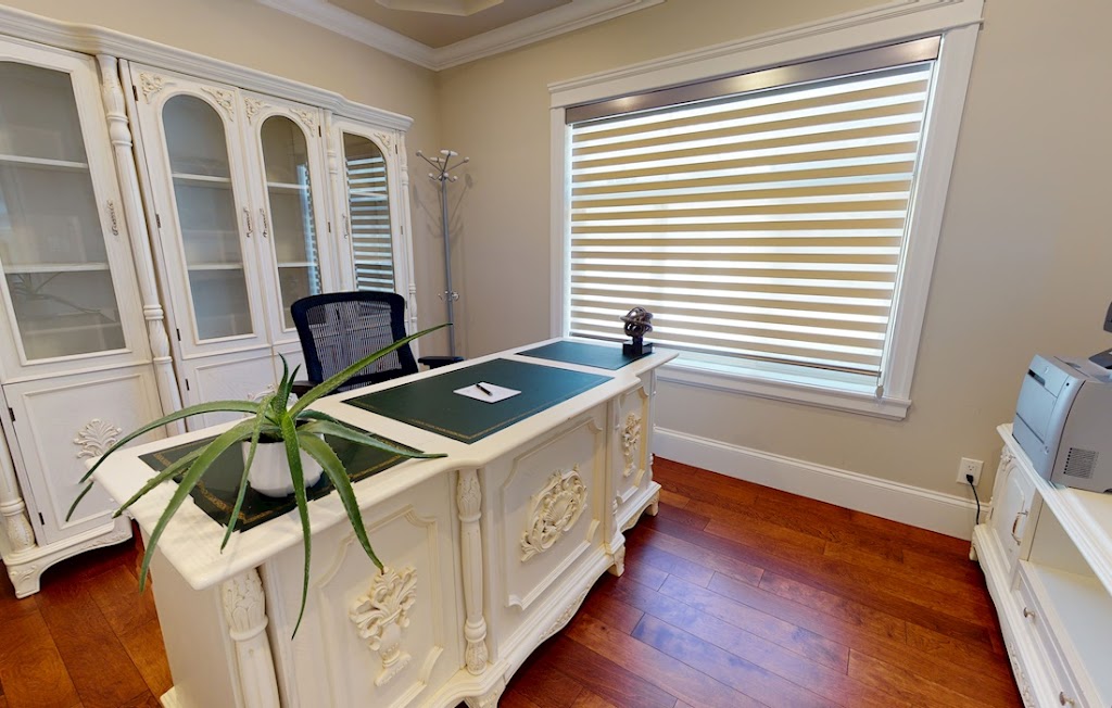 Premiere Suites | 8151 Elsmore Rd, Richmond, BC V7C 1Z9, Canada | Phone: (888) 575-7808