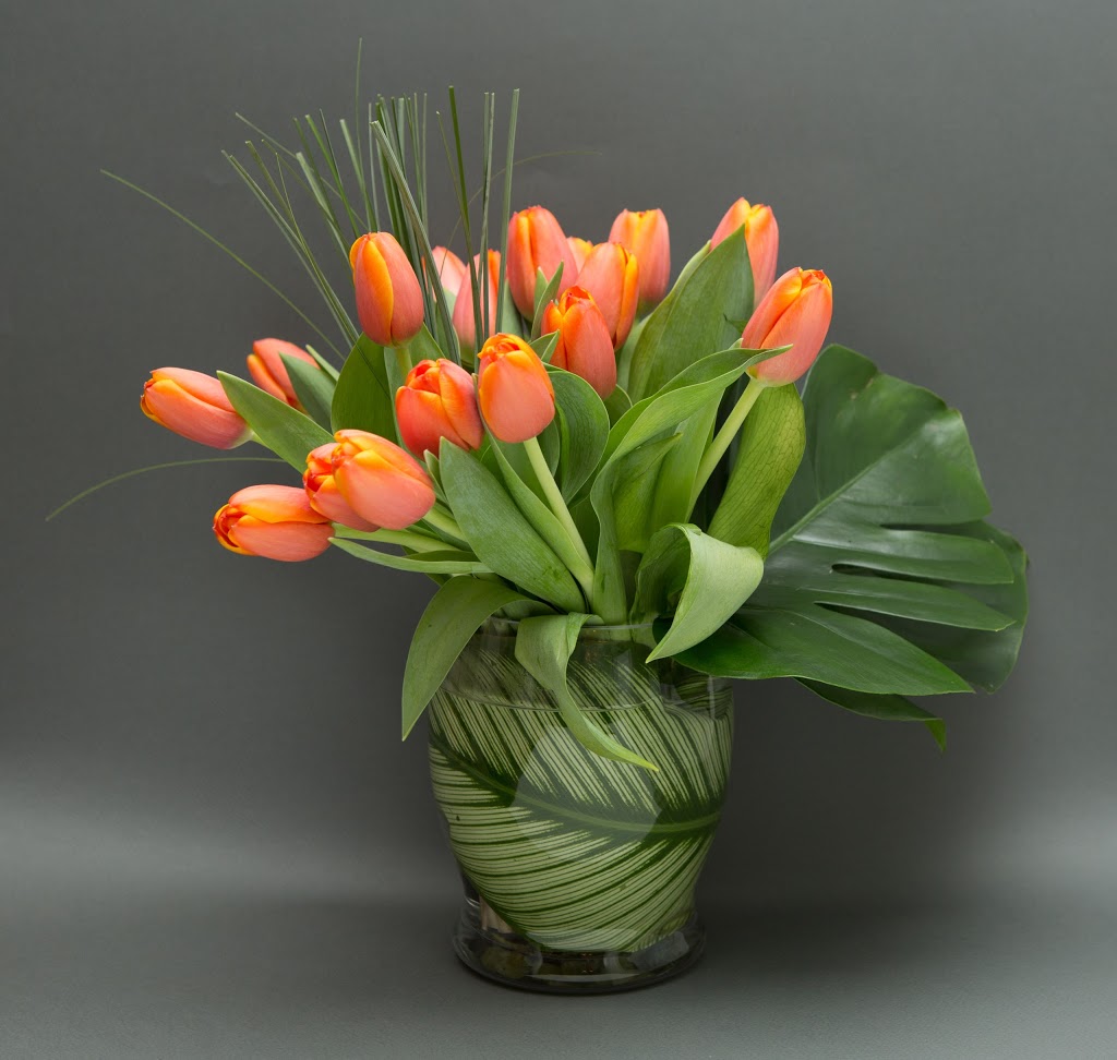 Fig Fleurs | 278 Chemin du Bord-du-Lac, Pointe-Claire, QC H9S 4K9, Canada | Phone: (514) 505-4070
