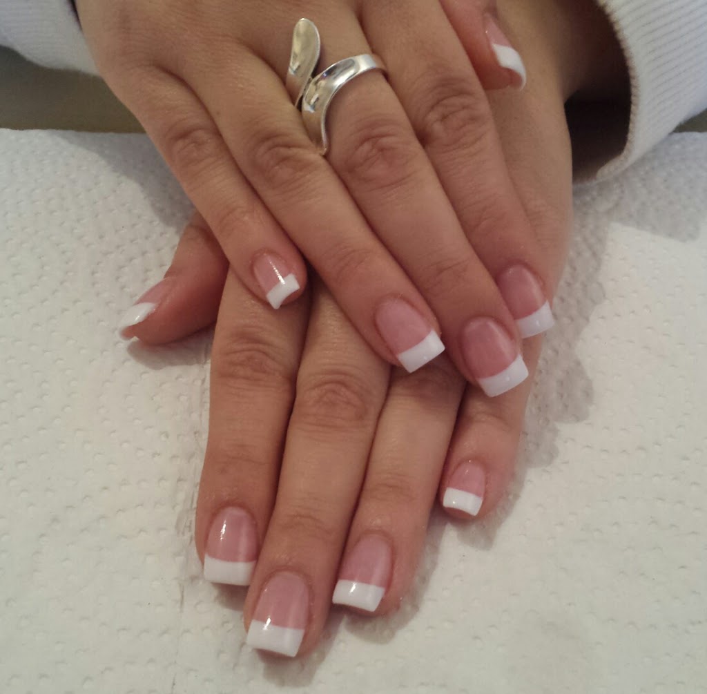 Sarah Down Pro Makeup & Nails | 8325 Bank St, Metcalfe, ON K0A 2P0, Canada | Phone: (613) 266-9203