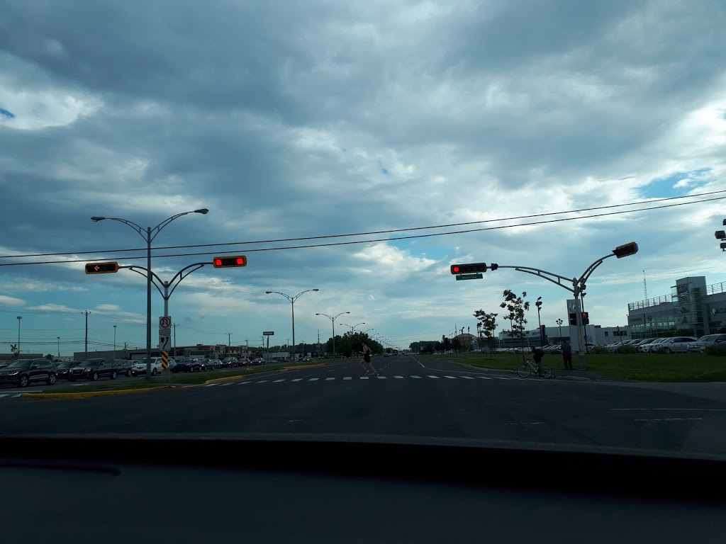 Groupe Park Avenue - Regroupement Automobile | 8840 Boulevard Taschereau, Brossard, QC J4X 1C2, Canada | Phone: (450) 766-1666