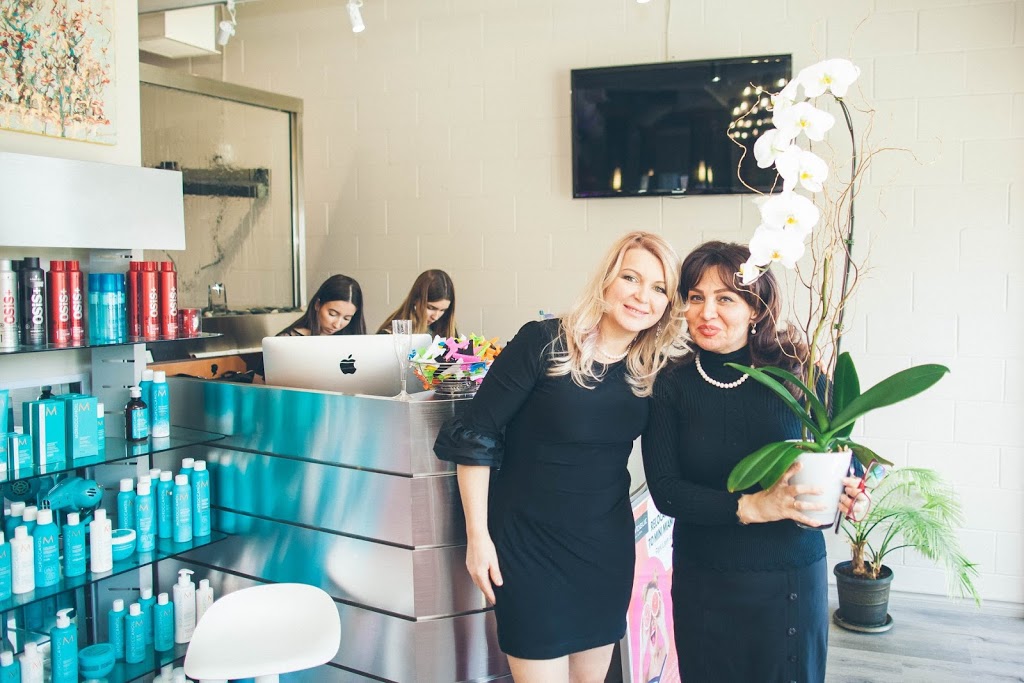 En Vogue Hair Salon & Spa Park Lawn Area | 106-2240 Lake Shore Blvd W, Legion Rd, Toronto, ON M8V 0B1, Canada | Phone: (416) 536-9112
