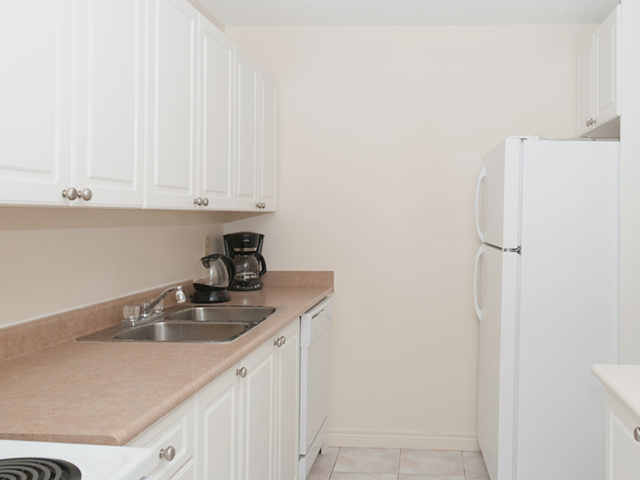 Park Place Apartments | 70 Drury St, Bradford, ON L3Z 1W9, Canada | Phone: (905) 775-4202