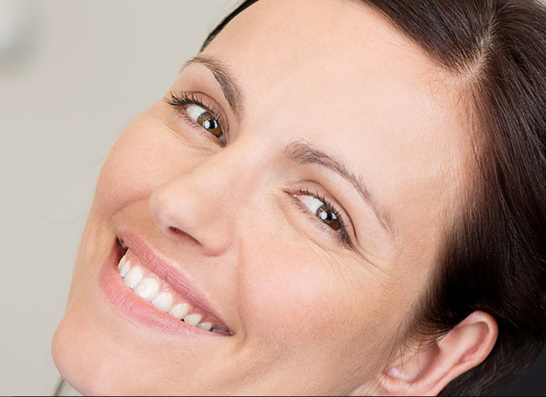 Queen Roncy Dental | 27 Roncesvalles Ave #507, Toronto, ON M6R 3B2, Canada | Phone: (416) 531-8887