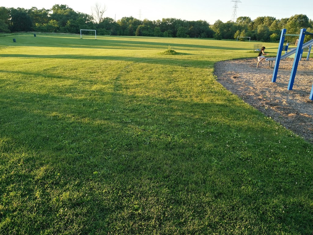 Conlin Meadows Park | 1091 Ormond Dr, Oshawa, ON L1K 2Z6, Canada | Phone: (905) 436-3311