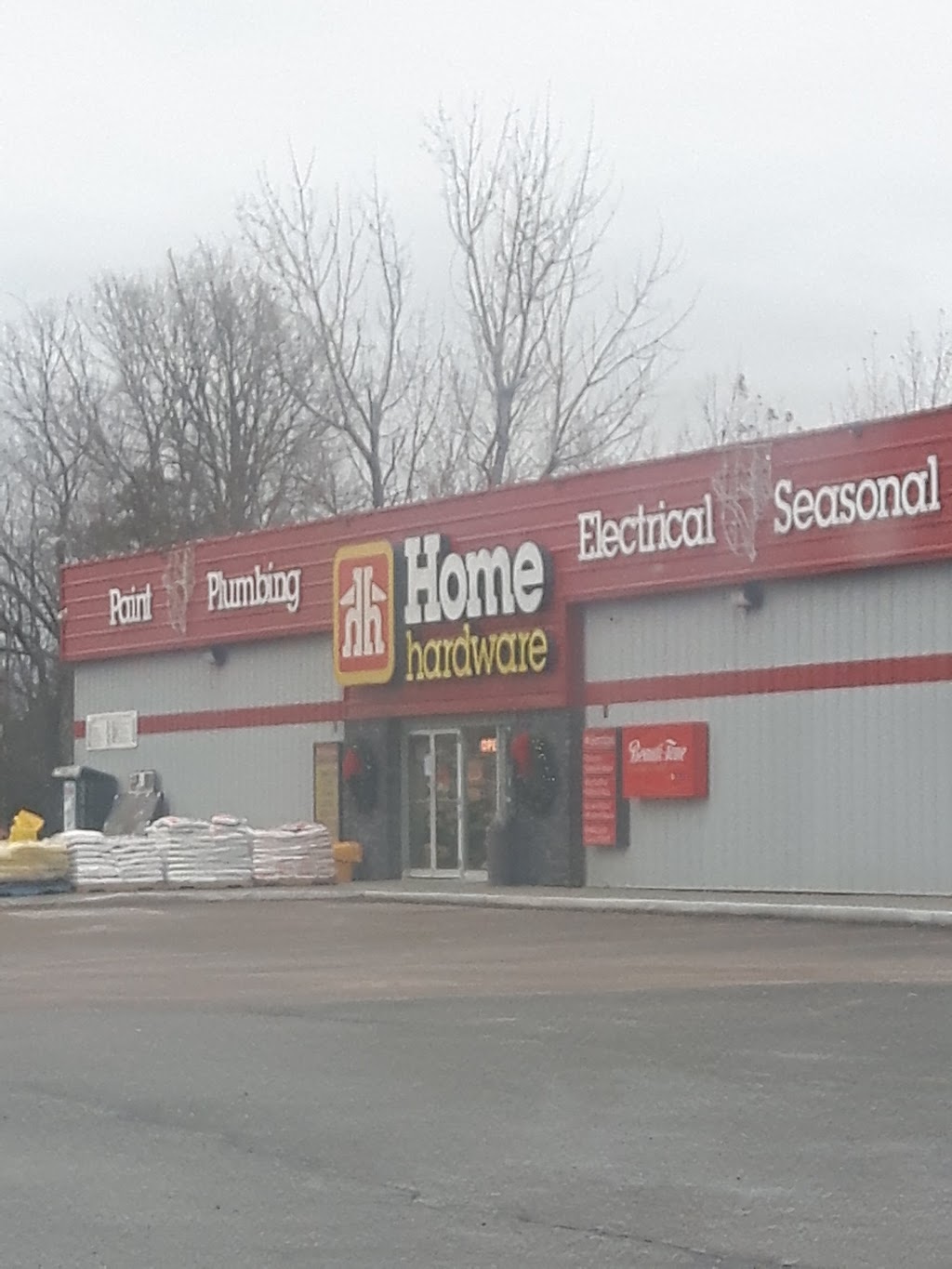 Arnprior Home Hardware | 290 Daniel St S, Arnprior, ON K7S 2M2, Canada | Phone: (613) 623-2516