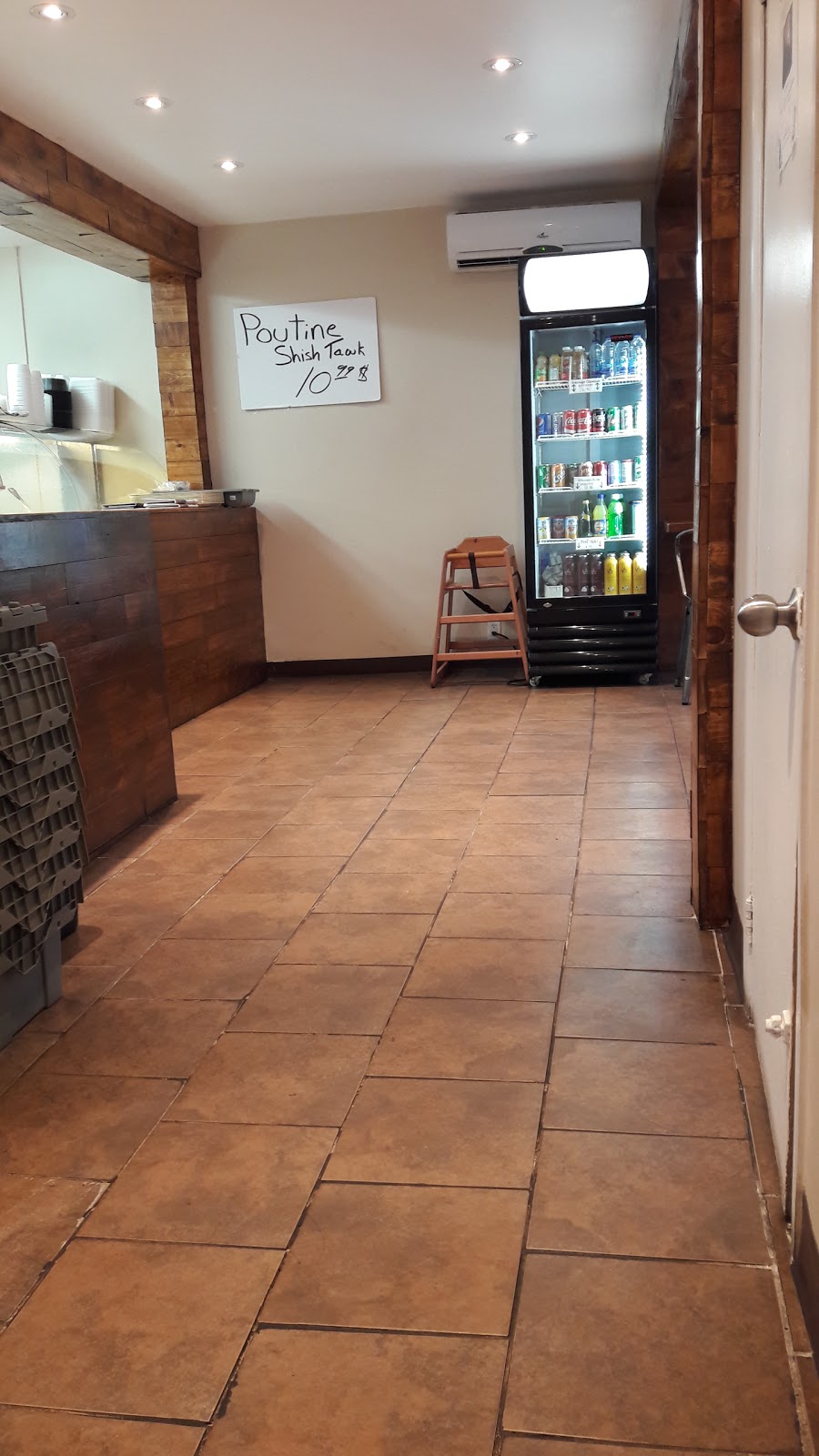 Pita Gourmet | 531 Boulevard Rosemont, Montréal, QC H2S 1Z4, Canada | Phone: (514) 270-0090