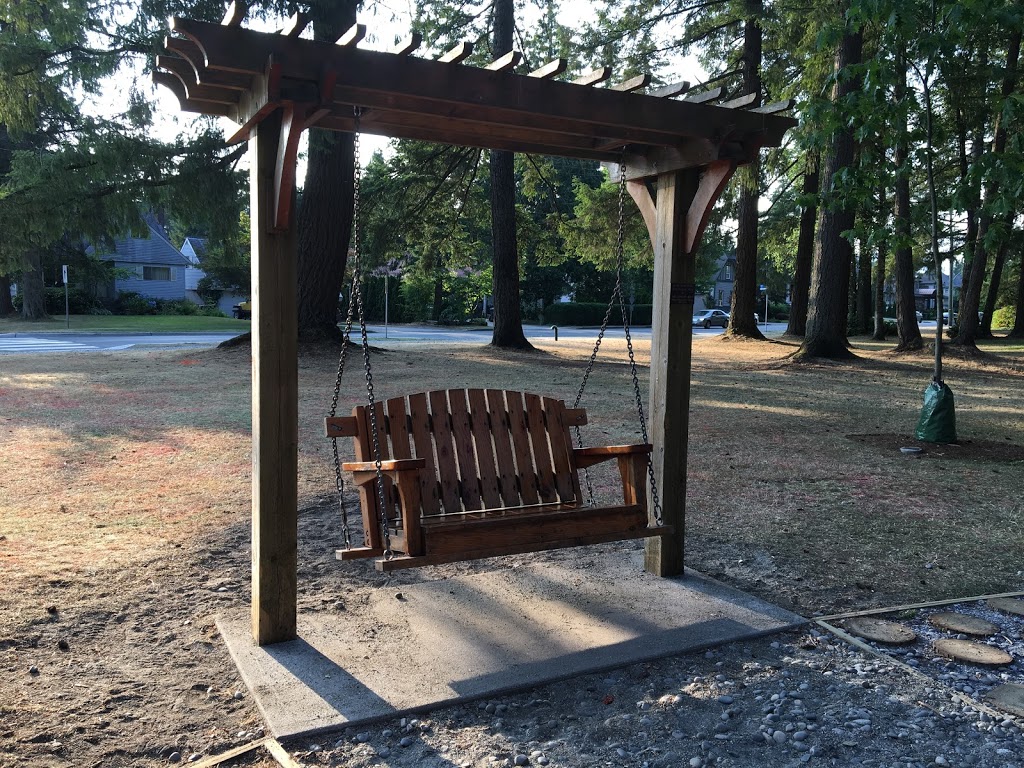 Mundy Park Hillcrest Parking Lot | 641 Hillcrest St, Coquitlam, BC V3J 6N9, Canada | Phone: (604) 927-6300