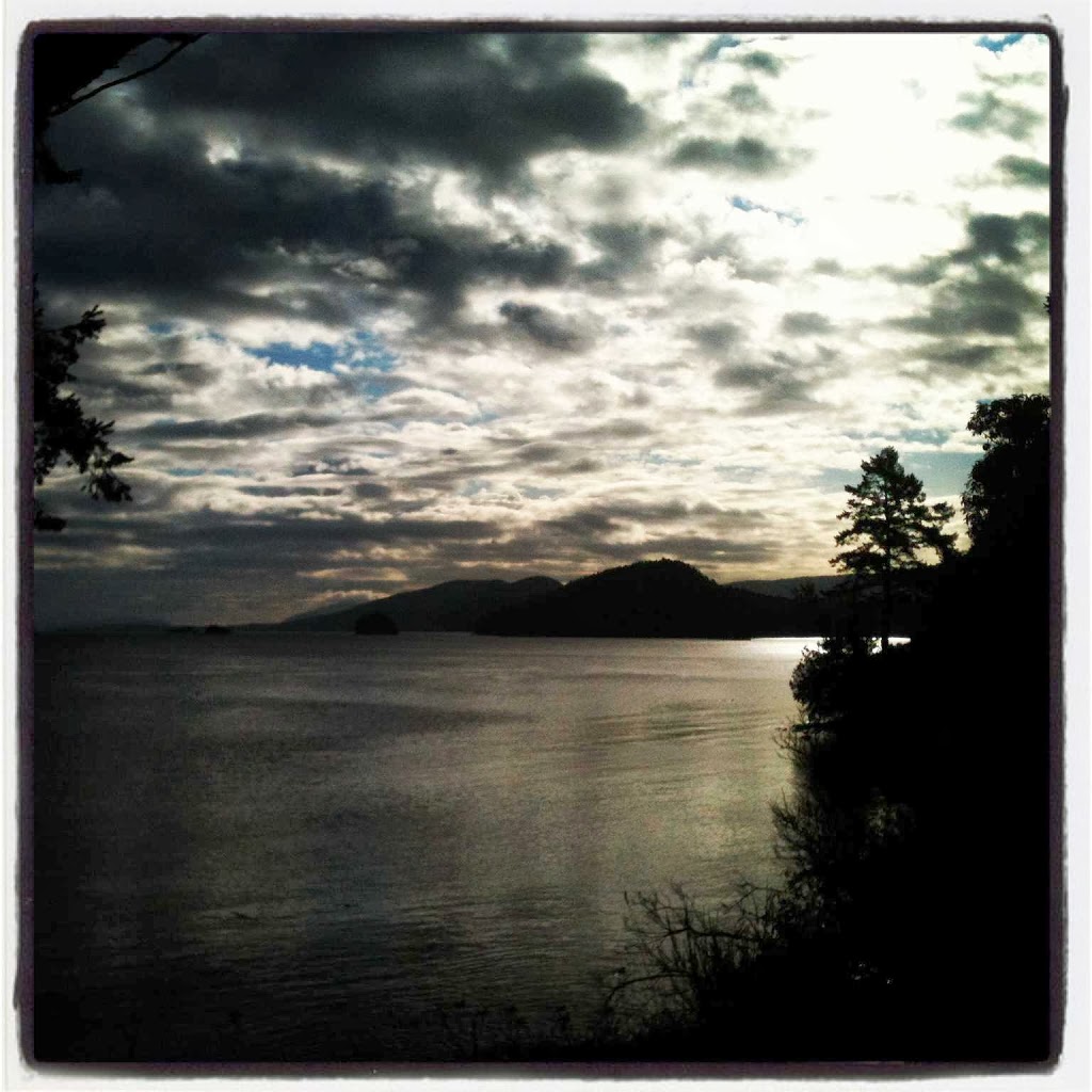 Bennett Bay Bistro | 494 Arbutus Dr, Mayne Island, BC V0N 2J1, Canada | Phone: (250) 539-3122