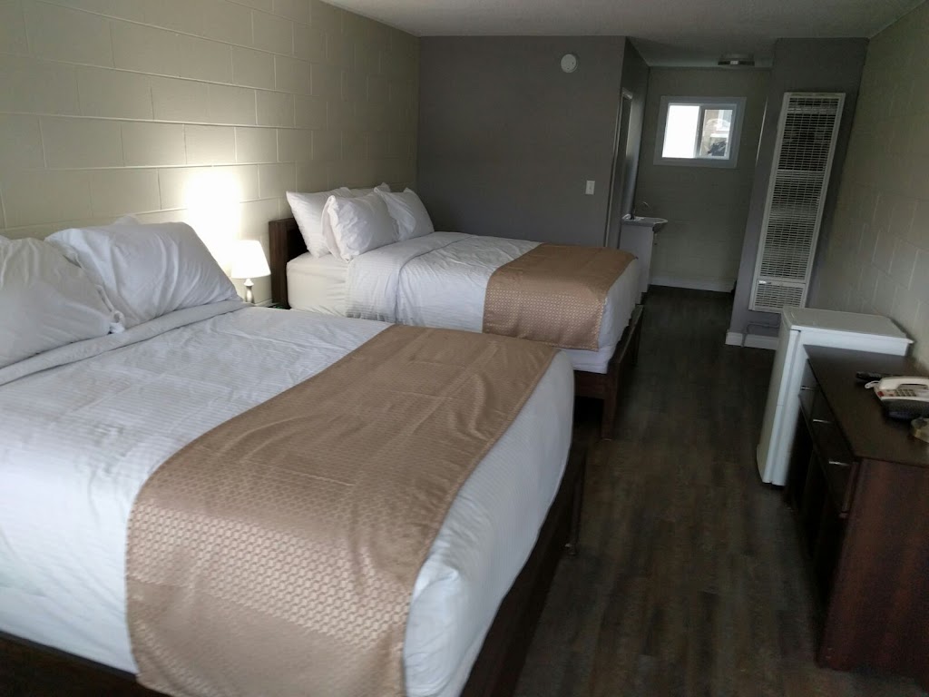 Paddock Inn Motel | 8322 20 Ave, Coleman, AB T0K 0M0, Canada | Phone: (403) 753-2408