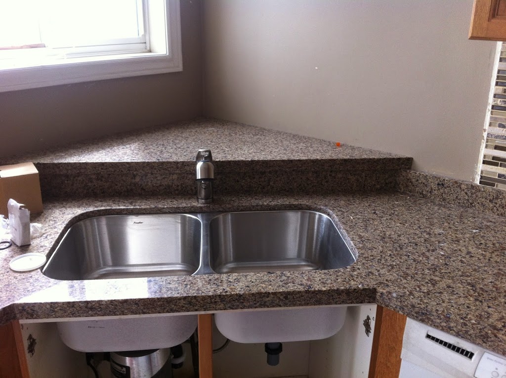 Sunrise Renovation Inc | 1655 Sismet Rd Unit 14 - 15, Mississauga, ON L4W 1Z4, Canada | Phone: (905) 602-5499