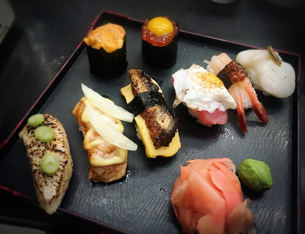 Restaurant Tokyo | 401 Rue Saint-Jean, Québec, QC G1R 1P3, Canada | Phone: (418) 522-7571