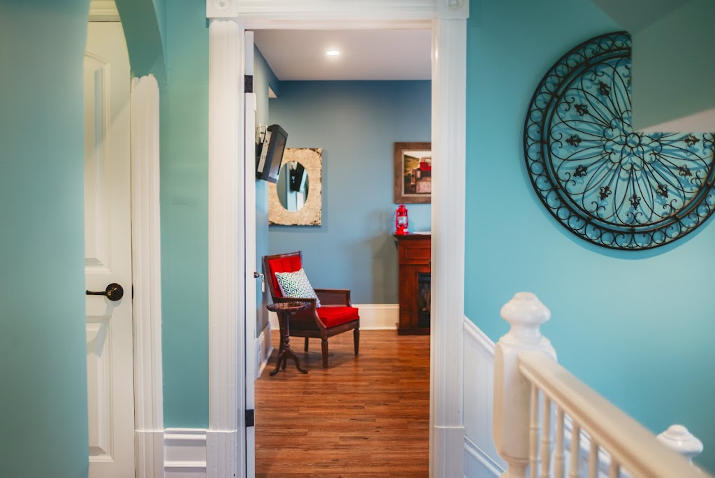 The Whitewater Inn | 1739 Beachburg Rd, Beachburg, ON K0J 1C0, Canada | Phone: (613) 639-9457