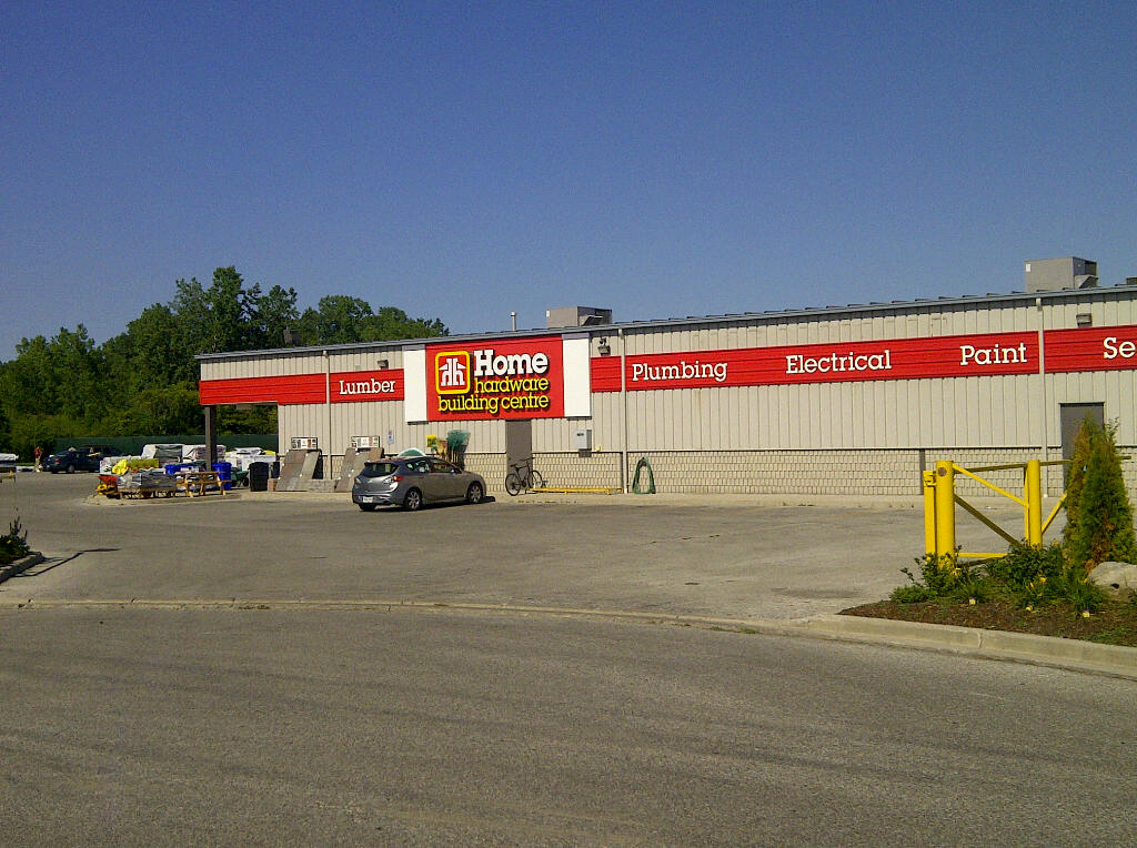Wigle Home Hardware Building Centre | home goods store | 35 Renaud St, Amherstburg, ON N9V 4A9, Canada | 5197364231 OR +1 519-736-4231