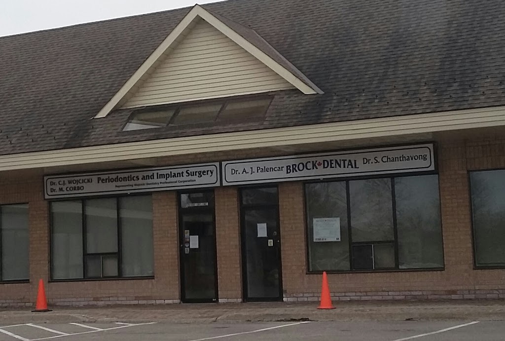 Brock Dental | 3250 Schmon Pkwy #4, Thorold, ON L2V 4Y6, Canada | Phone: (905) 641-1656