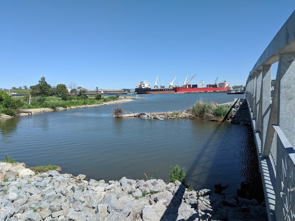 Larry ladd harbour trail | Farewell St, Oshawa, ON L1H, Canada