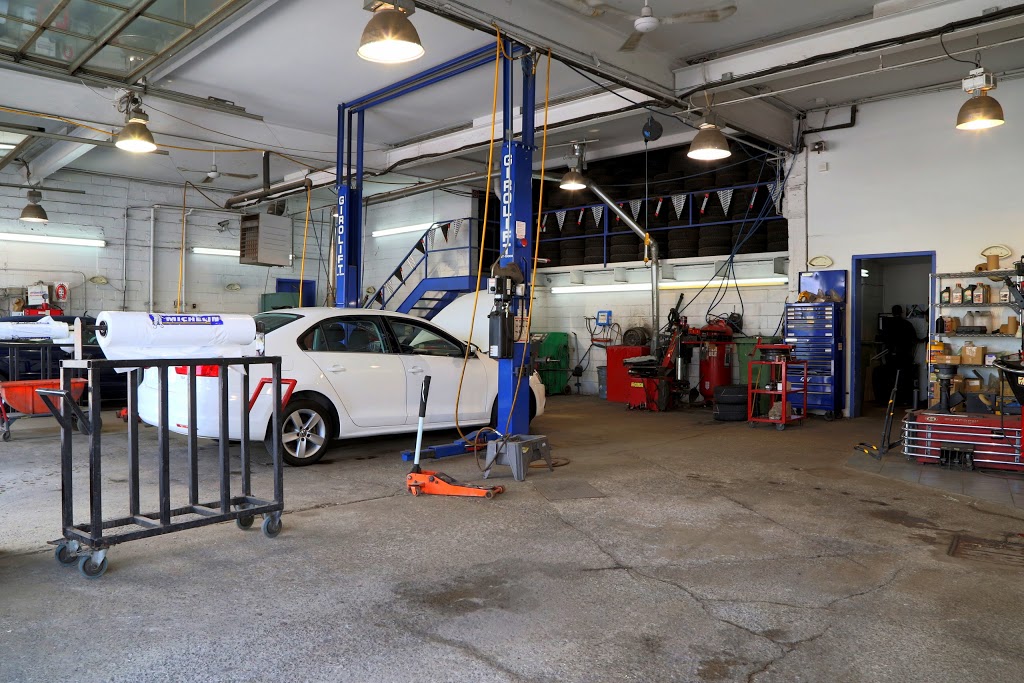 Agence de Pneus BC-Alliance Les Professionnelsdu Pneu | 66 Boulevard Arthur-Sauvé, Saint-Eustache, QC J7R 2H7, Canada | Phone: (450) 473-1320