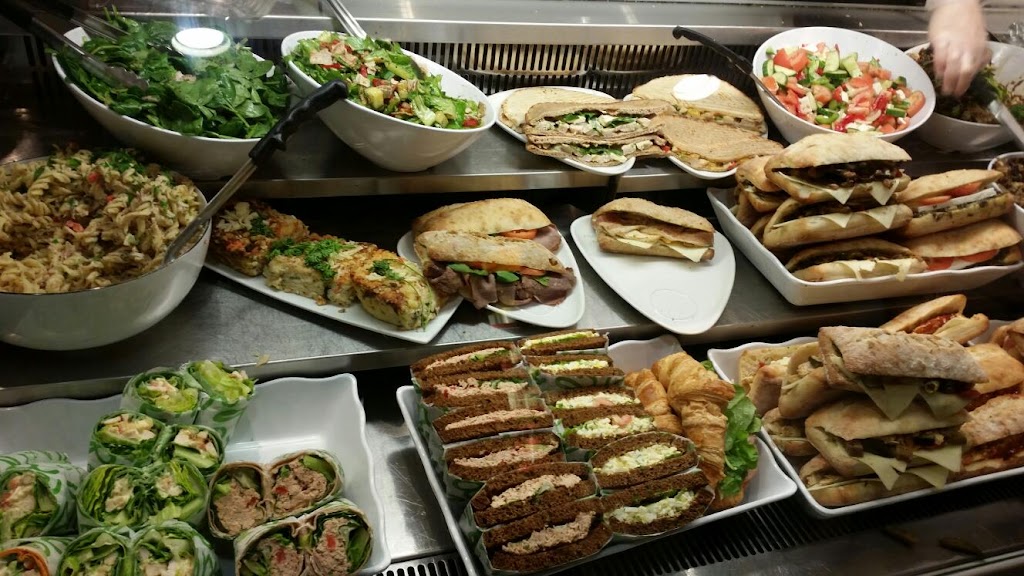 La Prep | 612 Rue Saint-Jacques, Montréal, QC H3C 4M8, Canada | Phone: (514) 439-6979