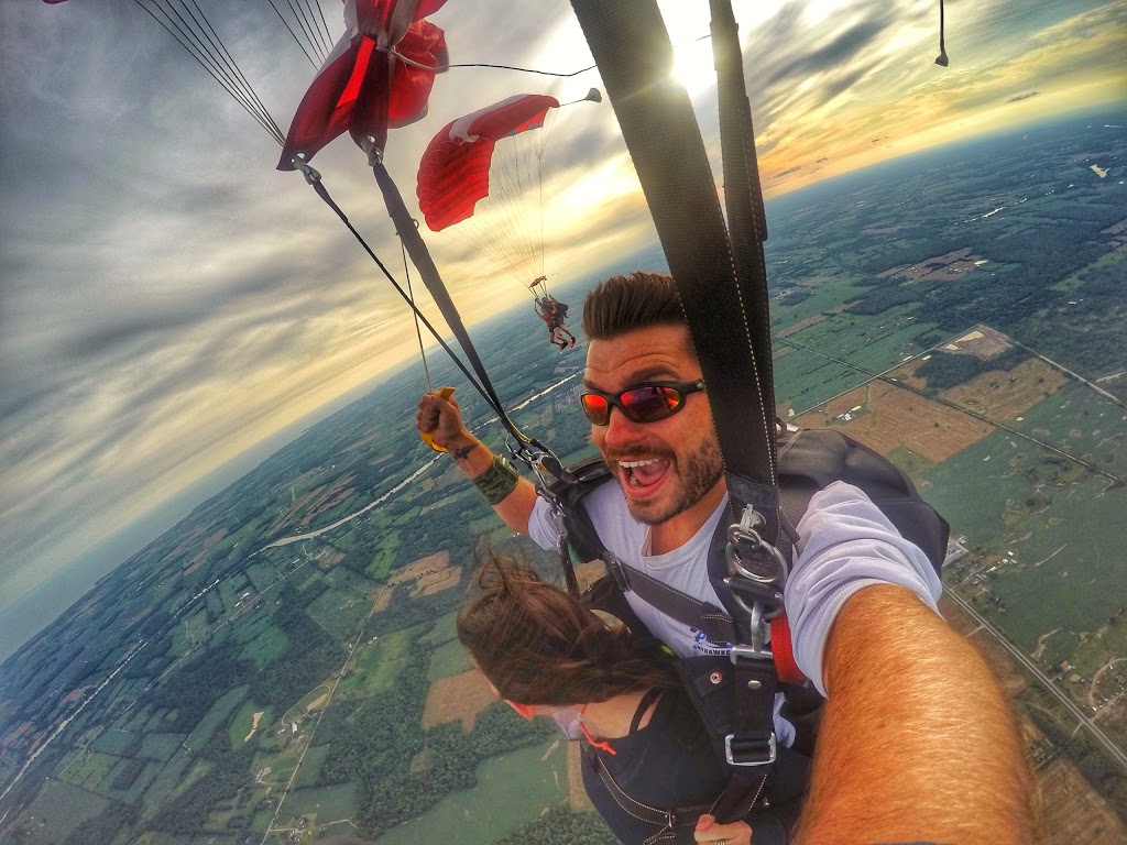 Skydive Ontario | 5820 ON-3, Cayuga, ON N0A 1E0, Canada | Phone: (416) 759-3483