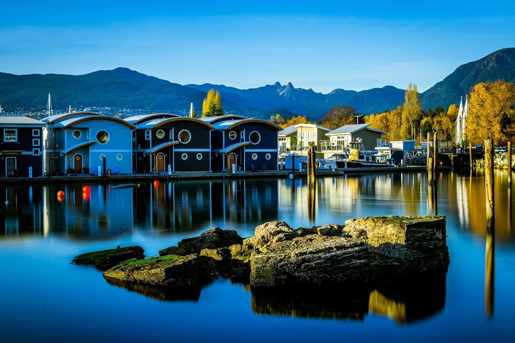 Jerry Janzen Photography | 1650 Grant Ave #103, Port Coquitlam, BC V3B 7V2, Canada | Phone: (604) 889-0630