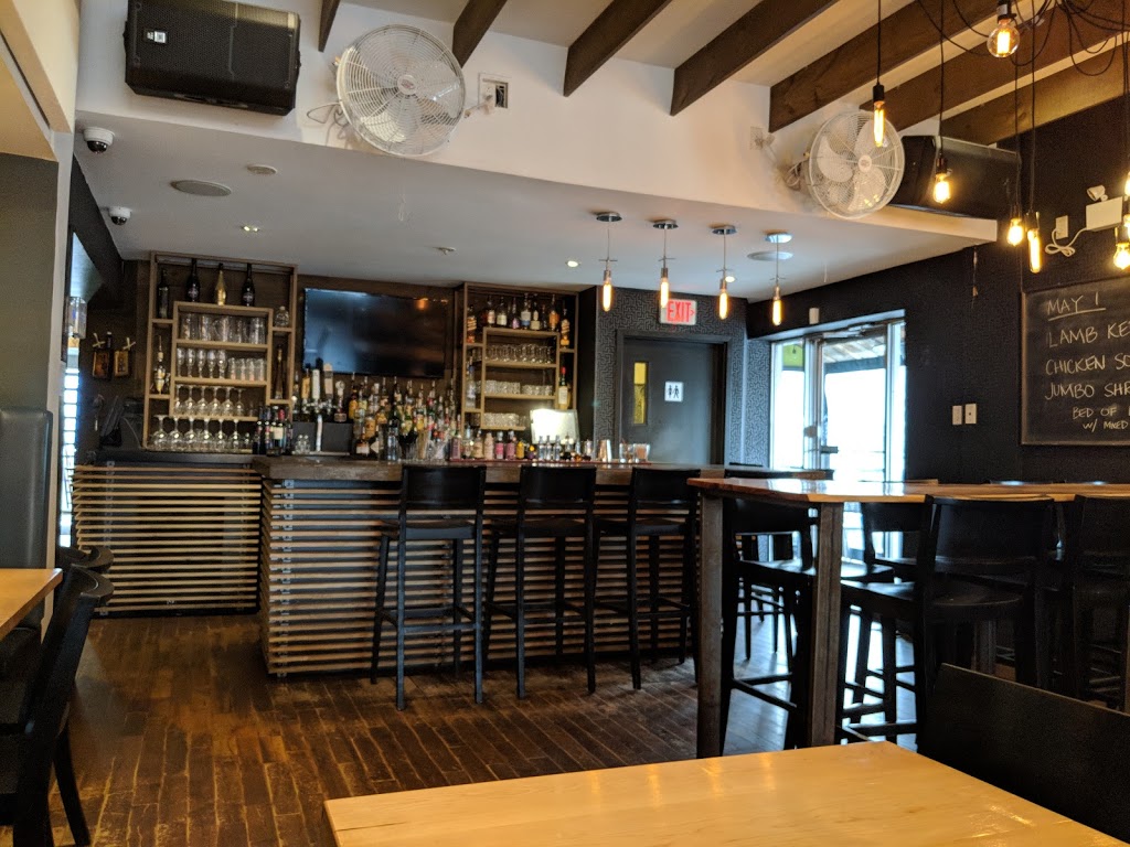 EVOO Greek Kitchen | 438 Preston St, Ottawa, ON K1S 4N4, Canada | Phone: (613) 695-3860