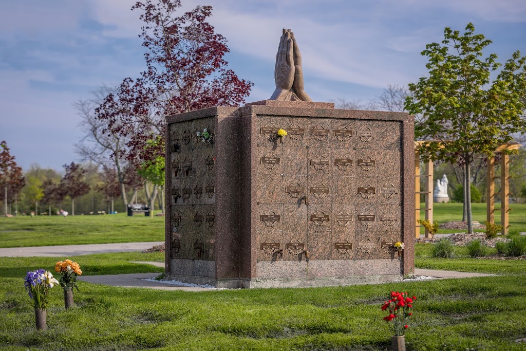 Chapel Hill Memorial Gardens | 700 Chapel Hill Rd, Stoney Creek, ON L8J 0B5, Canada | Phone: (905) 692-9000