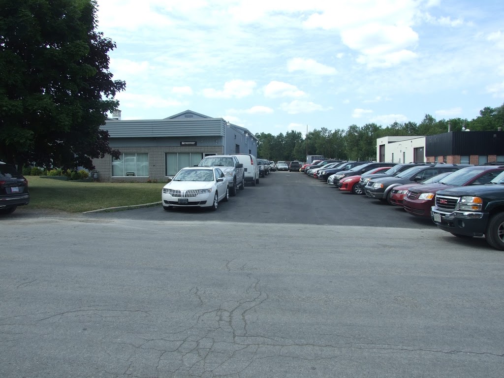 Kraemer Automotive | 66 Schaefer St, Waterloo, ON N2L 4C5, Canada | Phone: (519) 888-9232