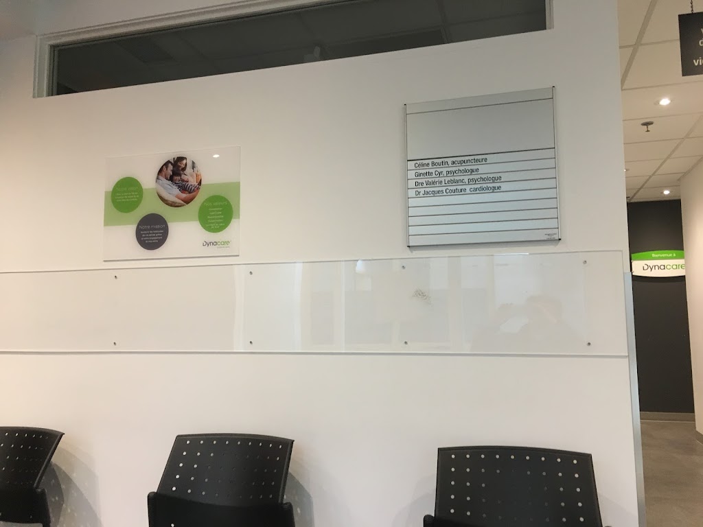 Centre de services de santé et de laboratoire Dynacare | 201-303 Bd Pierre-Bertrand, Québec, QC G1M 3L7, Canada | Phone: (418) 683-4561