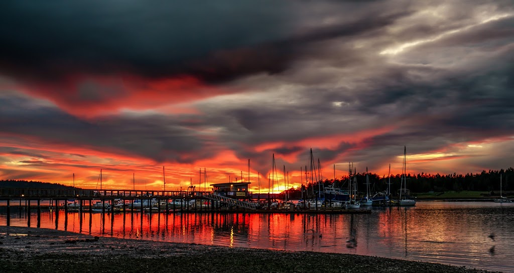 Lopez Village Properties | 265 Lopez Rd ste a, Lopez Island, WA 98261, USA | Phone: (360) 298-9045