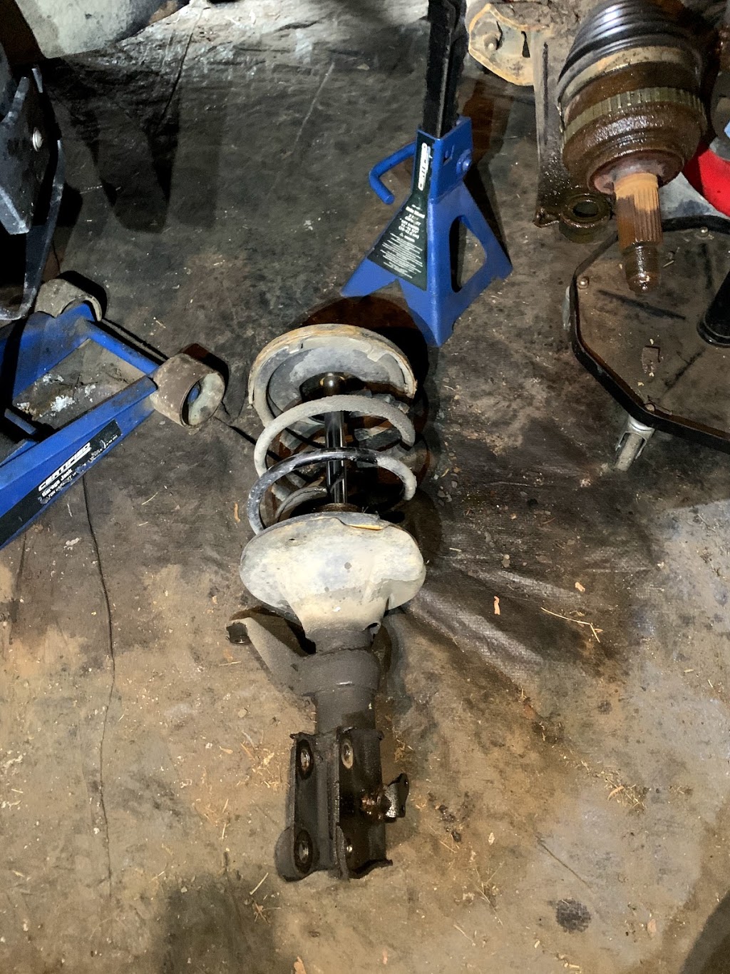Pneus et mechanic mobile | Rue Pacific, Saint-Hubert, QC J3Z 0E5, Canada | Phone: (514) 608-7128