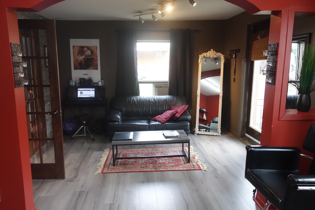 Alain Gendron Tatoueur | 29 Rue Saint-Laurent, Trois-Rivières, QC G8T 6E5, Canada | Phone: (819) 668-5021