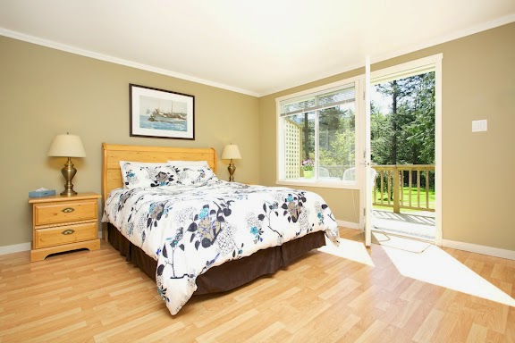 The Stonewater Motel LTD | 13483 Sunshine Coast Hwy, Madeira Park, BC V0N 2H1, Canada | Phone: (604) 883-0046
