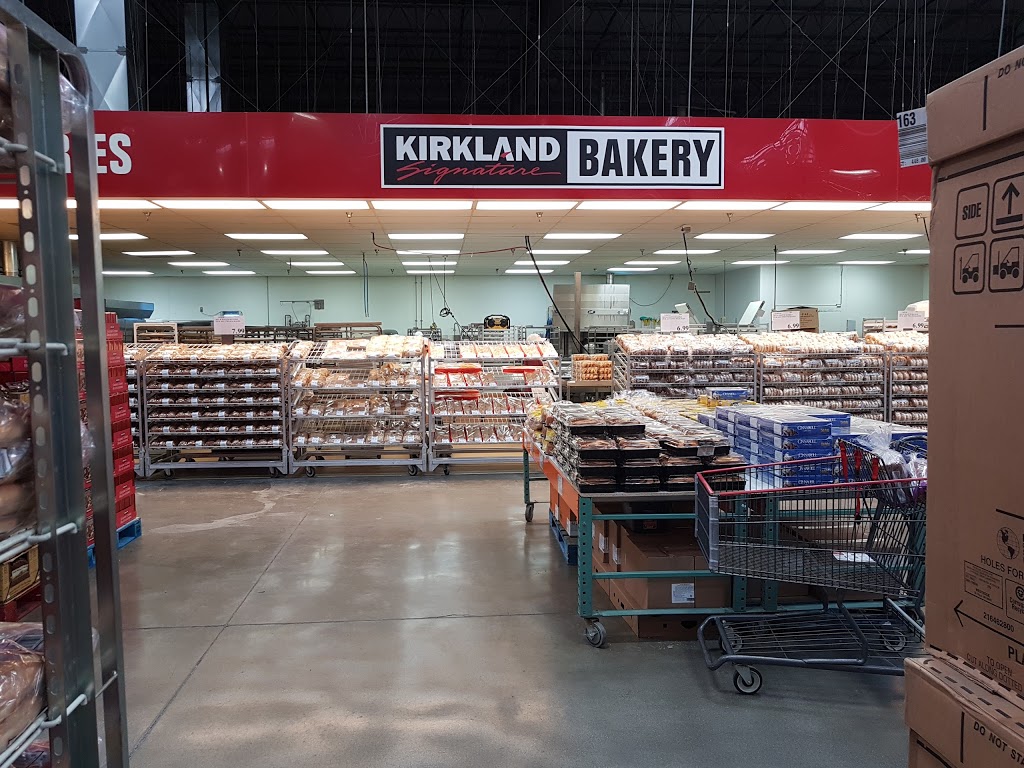 Costco Wholesale | department store | 1127 Sumas Way, Abbotsford, BC V2S 8H2, Canada | 6048503458 OR +1 604-850-3458