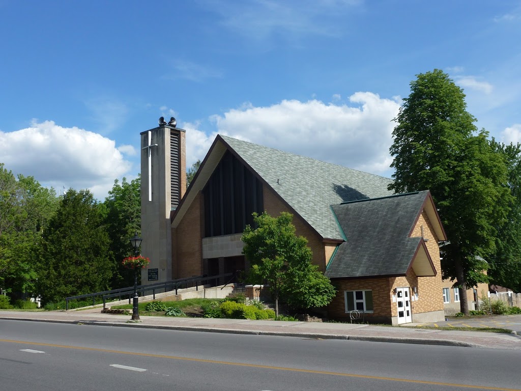St-Marks Catholic Church | 160 Rue Principale, Gatineau, QC J9H 3M8, Canada | Phone: (819) 684-6926