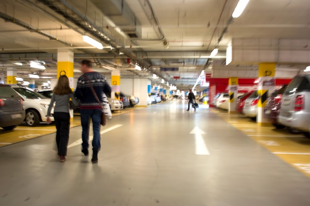 KA Car Care | 25 The West Mall Sherway Gardens Nordstrom Parkade, Level P1, Etobicoke, ON M9C 1B8, Canada | Phone: (416) 622-0262