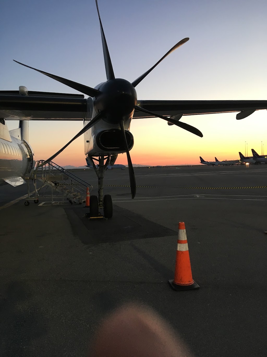 Canadian Pilot Training | 211 Coachway Rd SW, Calgary, AB T3H 1B2, Canada | Phone: (403) 926-0475