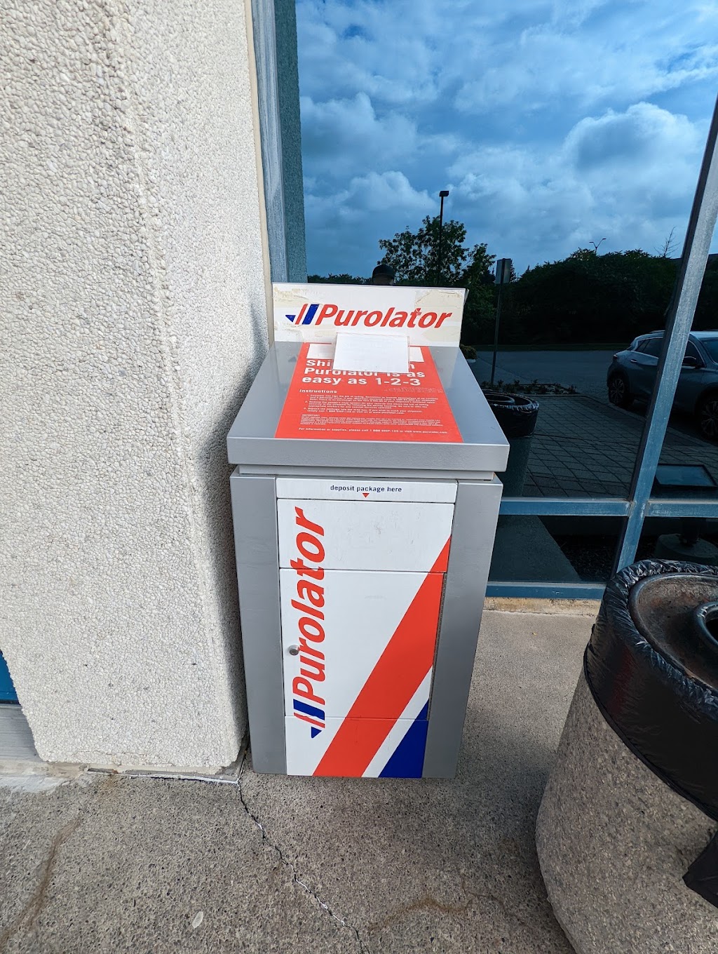 purolator-drop-box-445-apple-creek-blvd-markham-on-l3r-9x7-canada