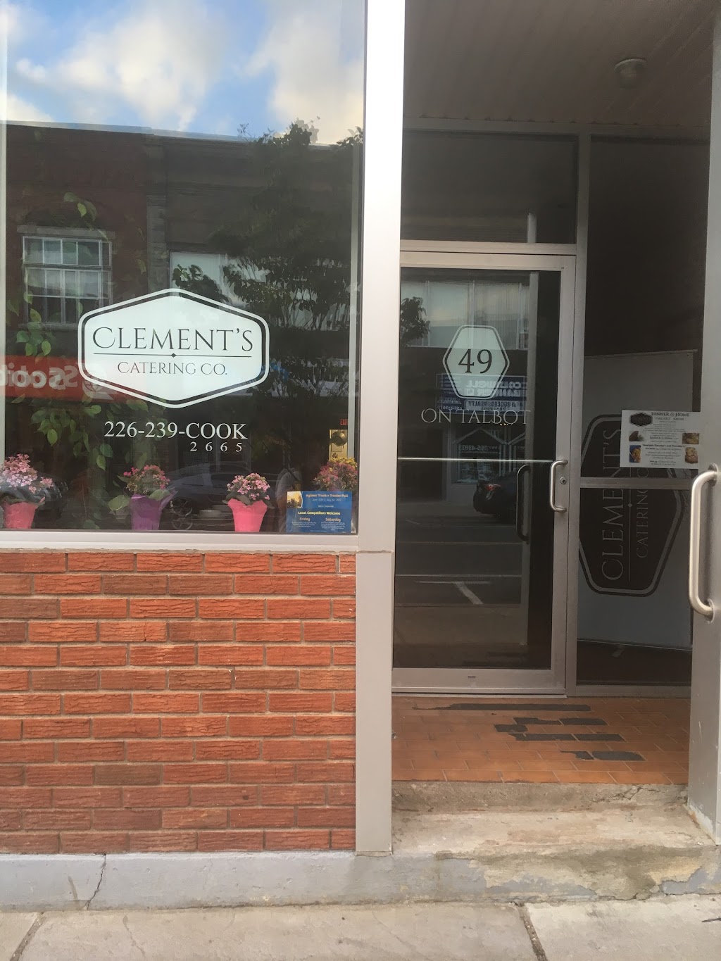 Small Town Catering | 49 Talbot St E, Aylmer, ON N5H 1H3, Canada | Phone: (226) 239-2665