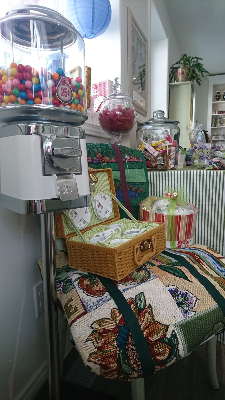 Confiserie Bartlam | 1 Rue Principale, Frelighsburg, QC J0J, Canada | Phone: (450) 775-5667