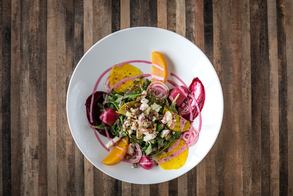 Kaline Resto Pub | 3280 Rue Laval, Lac-Mégantic, QC G6B 1A4, Canada | Phone: (819) 582-4242