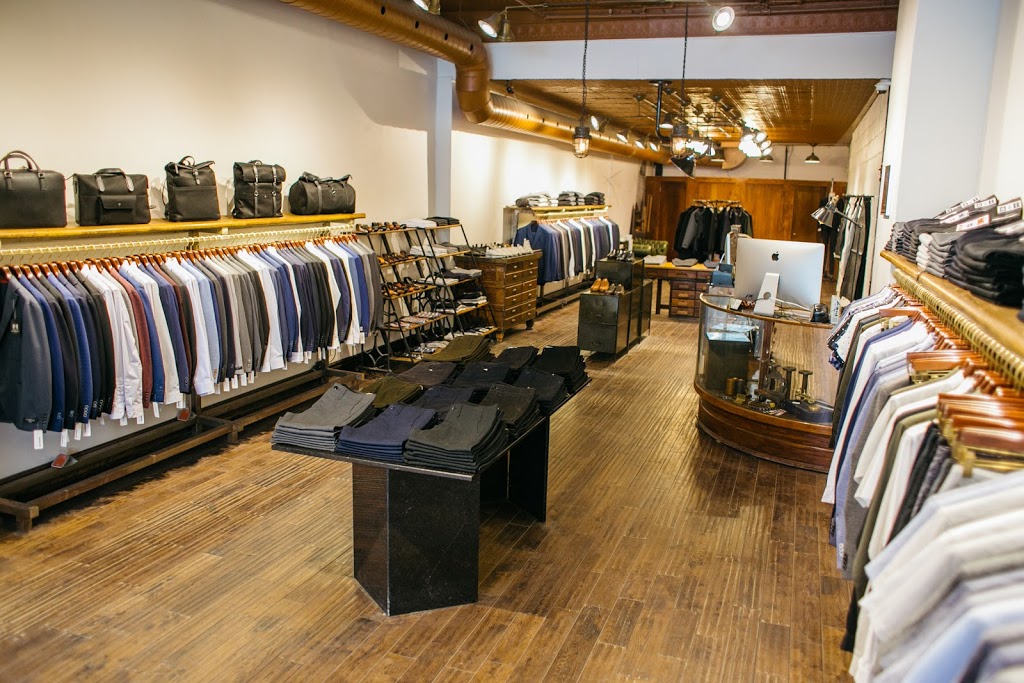 Sydneys | 682 Queen St W, Toronto, ON M6J 1E5, Canada | Phone: (416) 603-3369