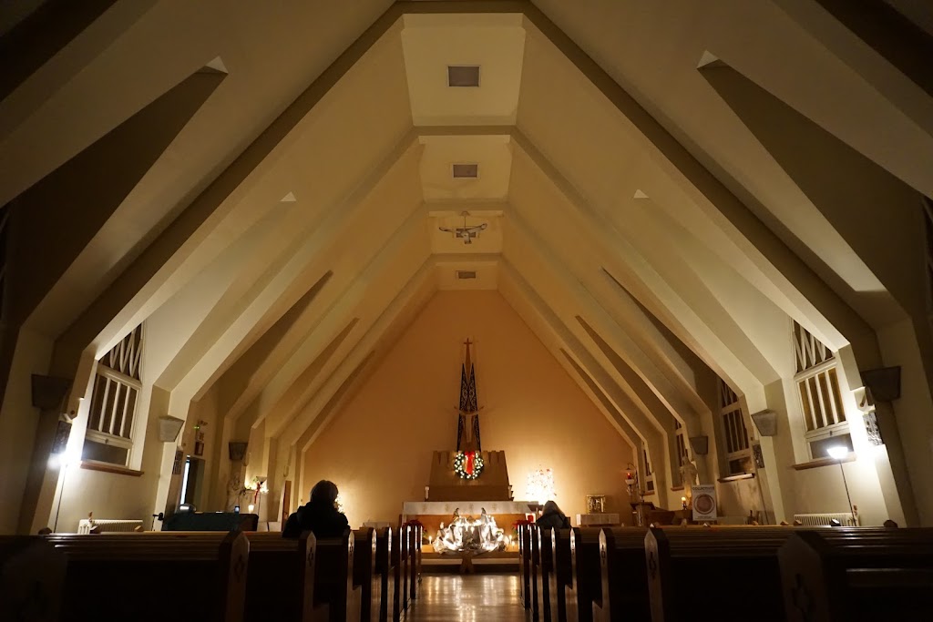 Centre De Ressourcement Spirituel St Jean | 80 Rue Lajeunesse, Saint-Jean-sur-Richelieu, QC J3B 5G1, Canada | Phone: (450) 347-2328