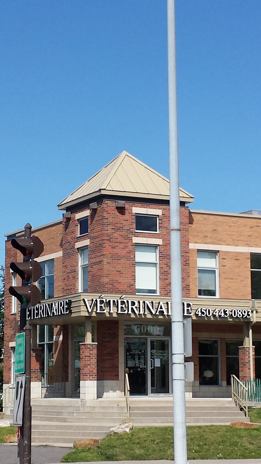 Veterinary Clinic Montérégie | 6000 Chemin de Chambly, Saint-Hubert, QC J3Y 6W9, Canada | Phone: (450) 443-0893
